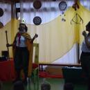 Les élèves de PS/MS assistent au spectacle « Le cadeau de noël de Madame Patchwork »